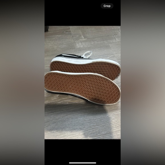 Unisex Original Black & White Vans - Picture 4 of 10